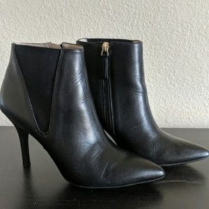 🚫 SOLD🚫 Black Booties